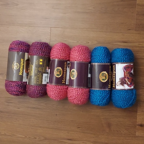 Lion Brand Homespun Yarn Set - Blue, Pink, Purple 6 Skeins NWT - Picture 6 of 6